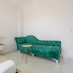 Golden Hill Hotel Ksamil