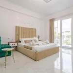 Hotel Golden Hill