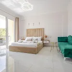 Hotel Golden Hill 3*