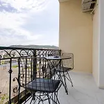 Golden Hill Hotel Ksamil