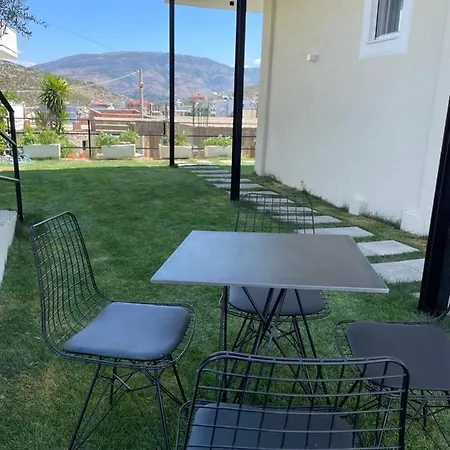 Golden Hill Hotel Ksamil