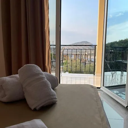 Hotel Golden Hill Ksamil