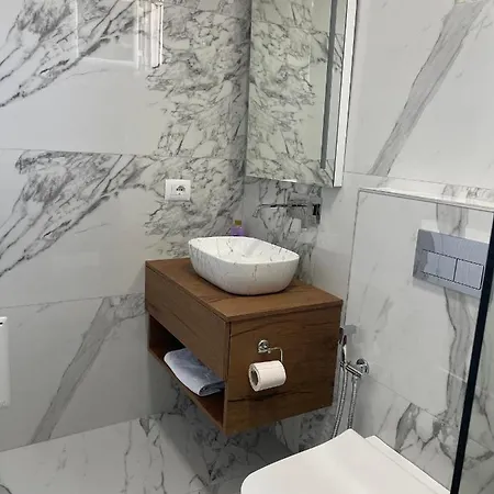 Hotel Golden Hill Ksamil