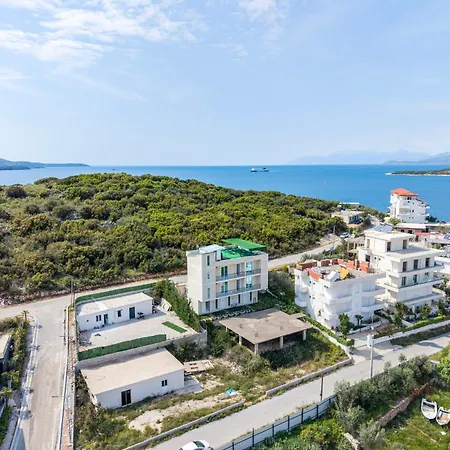 Hotel Golden Hill 3*