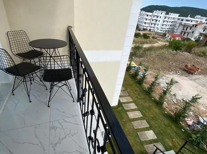 Hotel Golden Hill Ksamil