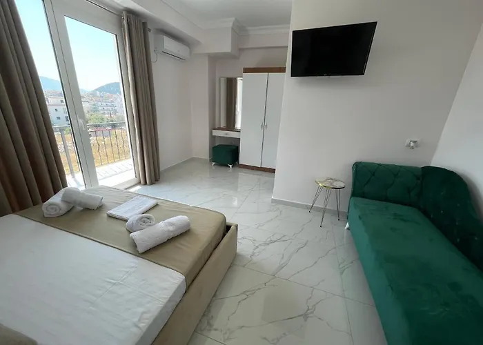 Golden Hill 3* Ksamil