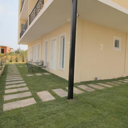 Golden Hill 3* Ksamil