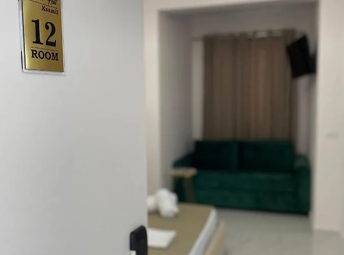 Golden Hill קסאמיל